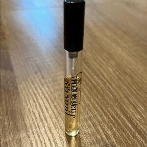 Juliette has a Gun Miami Shake Travel